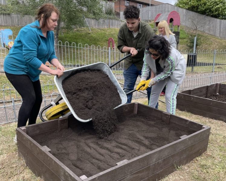 Growing Hollingdean volunteers build 3 sensory flower beds in Lynchet Close